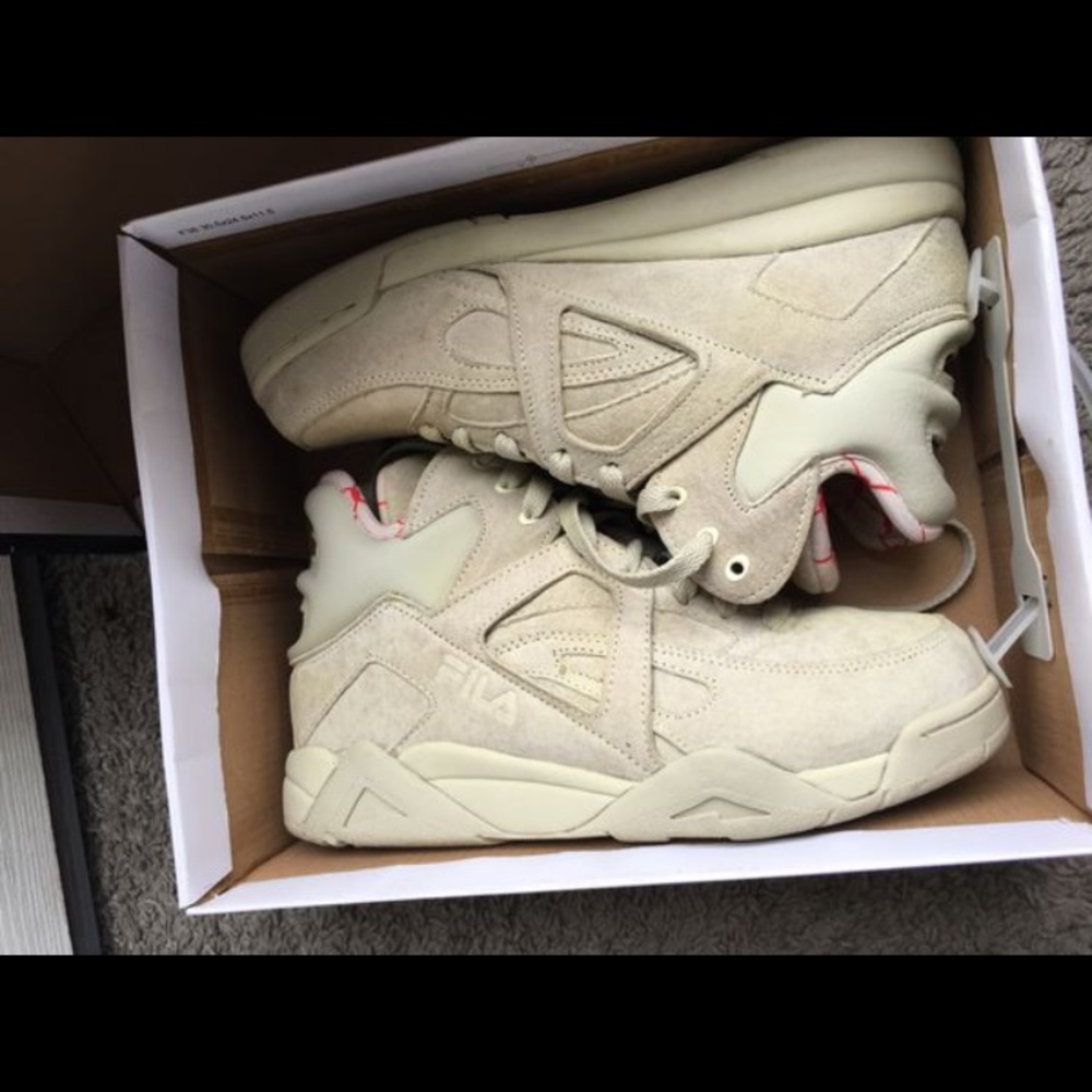 Women’s or Kids Fila